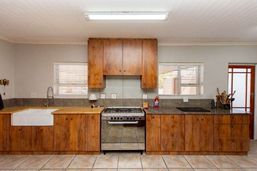 4 Bedroom Property for Sale in Port Owen Western Cape